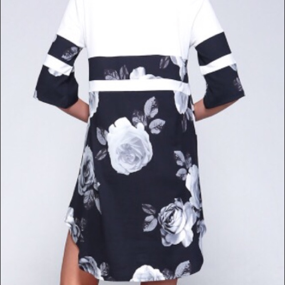 Black and white floral tunic/dress - Picture 2 of 5